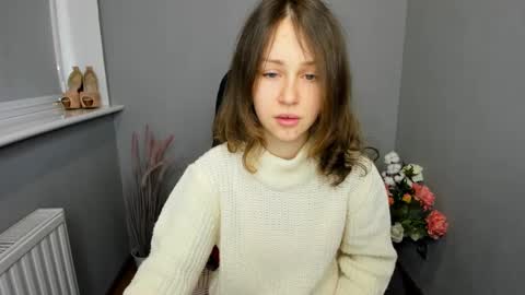 Snapshot of afinacutie chatting on 03-07-25, 07:30 Afina online show from 03-07-25, 07:30