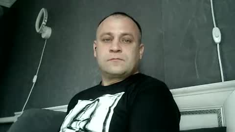 Sasha online show from 12-22-25, 06:32