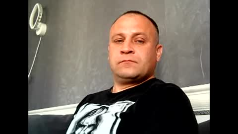 Sasha online show from 04-22-26, 05:32