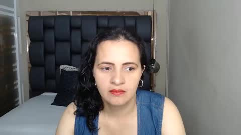 Snapshot of africa_holmes chatting on 01-06-25, 12:46 Africa  online show from 01-06-25, 12:46