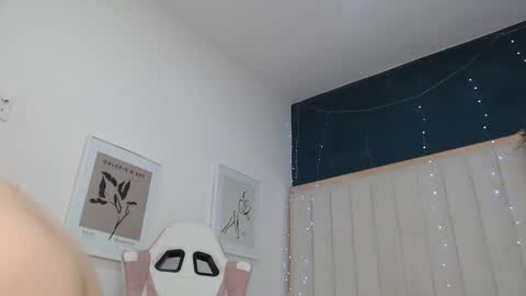 Snapshot of africa_holmes chatting on 03-11-25, 08:41 Africa  online show from 03-11-25, 08:41