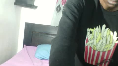 Mia  Friends online show from 03-04-26, 07:36