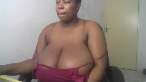 ONLYFAN-Africanbusty online show from 09-08-25, 09:14