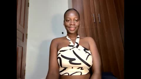 Snapshot of afro_pop chatting on 09-13-25, 01:27 Leah online show from 09-13-25, 01:27