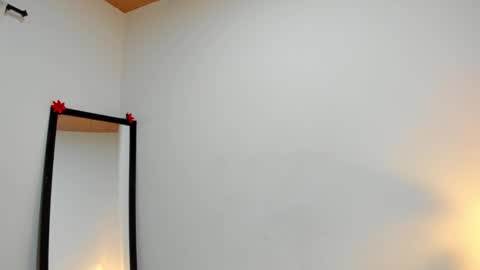 Lorena online show from 02-21-25, 01:11