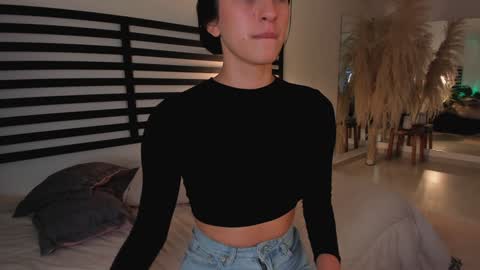 Snapshot of afrodita__25 chatting on 12-04-24, 11:35 Emma online show from 12-04-24, 11:35