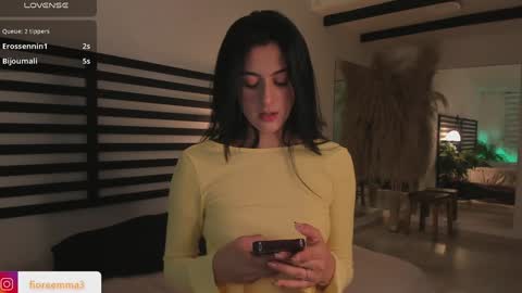 Snapshot of afrodita__25 chatting on 01-17-25, 08:55 Emma online show from 01-17-25, 08:55