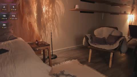 Snapshot of afrodita__25 chatting on 02-27-25, 02:21 Emma online show from 02-27-25, 02:21