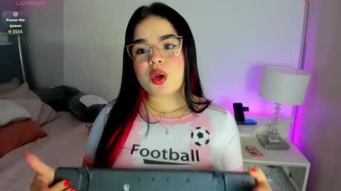 Snapshot of afrodita_grek chatting on 10-02-25, 01:12 Vanessa online show from 10-02-25, 01:12