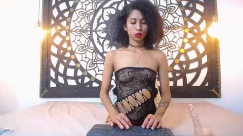 afrodita_house online show from 10-25-25, 07:41