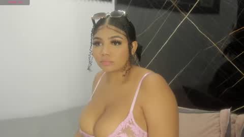 Afrodita Ross online show from 07-10-26, 12:41