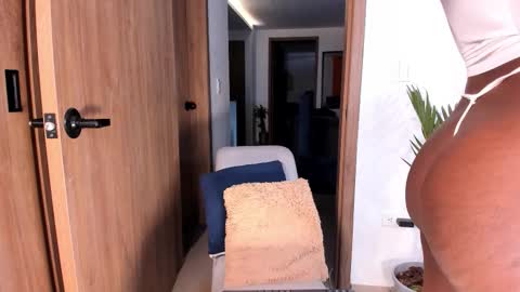 AfroditaRoy online show from 11-19-25, 02:17