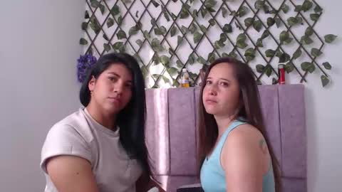 Lia  Valkyria online show from 11-22-25, 12:15