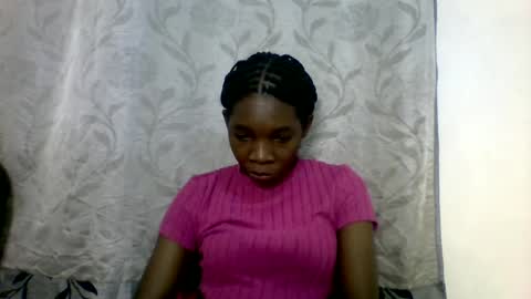 Snapshot of afronubians_ chatting on 01-31-25, 09:48 pink and josphen online show from 01-31-25, 09:48