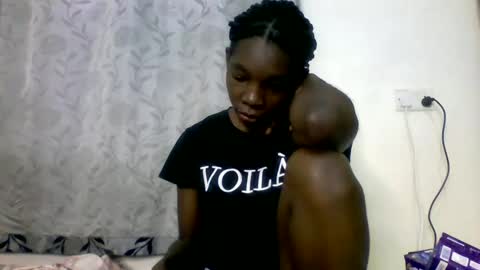 Snapshot of afronubians_ chatting on 02-09-25, 05:40 pink and josphen online show from 02-09-25, 05:40