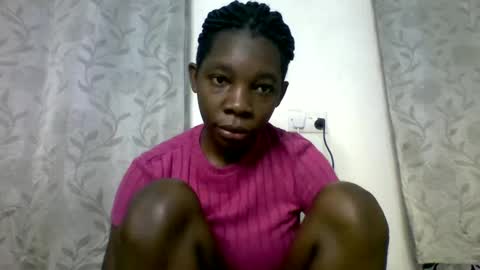 Snapshot of afronubians_ chatting on 02-15-25, 05:19 pink and josphen online show from 02-15-25, 05:19