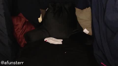 Snapshot of afunster chatting on 01-29-25, 01:48 afunsterr online show from 01-29-25, 01:48