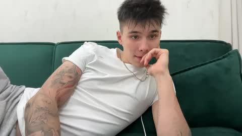 Mark online show from 04-18-26, 07:07