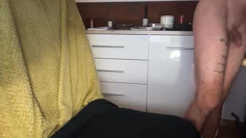 agaitandagain online show from 10-24-25, 03:14