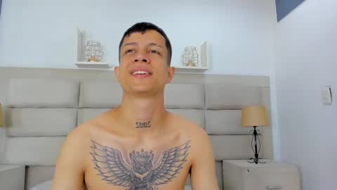 Snapshot of agarevans chatting on 12-03-25, 04:20 AGAR online show from 12-03-25, 04:20