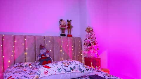 Snapshot of agata_01_ chatting on 12-02-25, 11:59 Ana online show from 12-02-25, 11:59