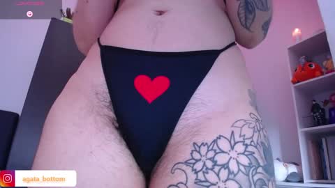 Agata online show from 12-28-24, 01:39