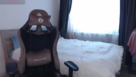 Snapshot of agata_cherry chatting on 12-05-24, 06:10 Eva online show from 12-05-24, 06:10