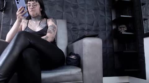  Miss Agata  online show from 11-18-25, 06:23