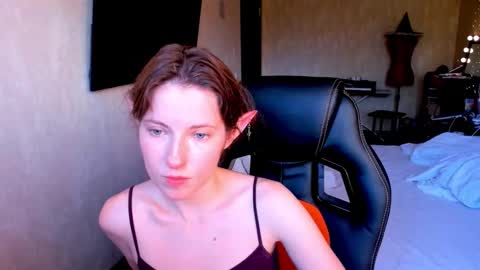 agata_in_wonderland online show from 09-23-25, 01:14