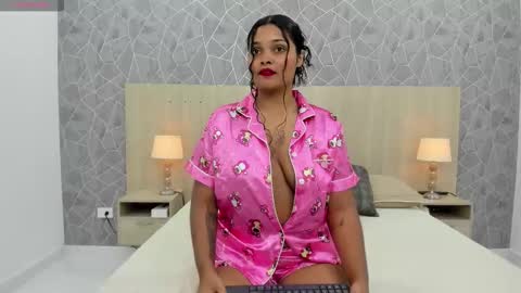 Agata Ortiz online show from 10-26-25, 03:34