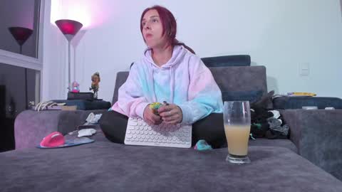Snapshot of agatacollinsss chatting on 02-07-25, 02:29 Agata Collinss online show from 02-07-25, 02:29