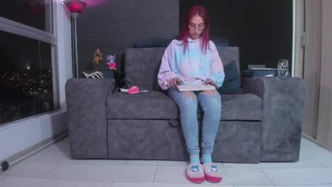 Snapshot of agatacollinsss chatting on 02-14-25, 03:54 Agata Collinss online show from 02-14-25, 03:54