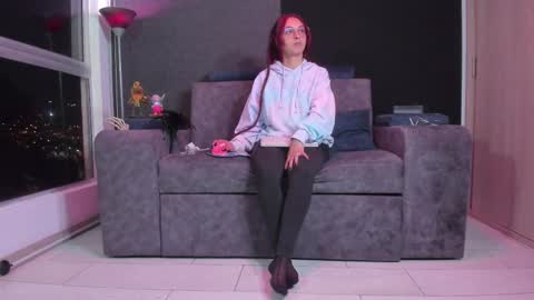 Snapshot of agatacollinsss chatting on 02-22-25, 07:34 Agata Collinss online show from 02-22-25, 07:34
