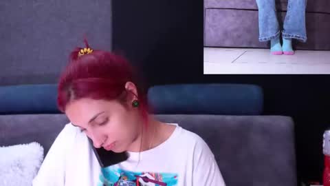 Snapshot of agatacollinsss chatting on 10-10-25, 01:26 Agata Collinss online show from 10-10-25, 01:26