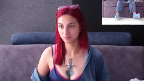 Snapshot of agatacollinsss chatting on 10-24-25, 06:59 Agata Collinss online show from 10-24-25, 06:59