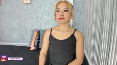 Agatadelphine online show from 12-05-25, 01:42