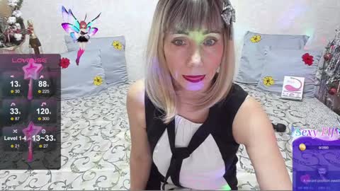 Snapshot of agatafox chatting on 12-25-24, 11:22 Agata online show from 12-25-24, 11:22