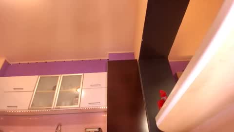 Snapshot of agatha137 chatting on 02-22-25, 06:17 Agatha online show from 02-22-25, 06:17