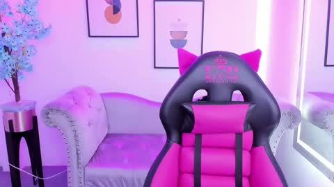 Agatha  online show from 03-12-25, 12:36