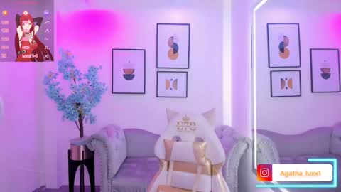 Agatha  online show from 09-13-25, 12:38