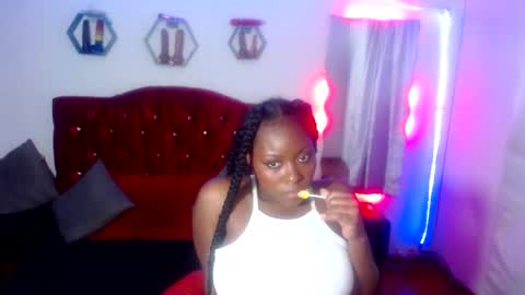 Snapshot of agatha_prime chatting on 01-29-25, 02:30 CAROLINA online show from 01-29-25, 02:30