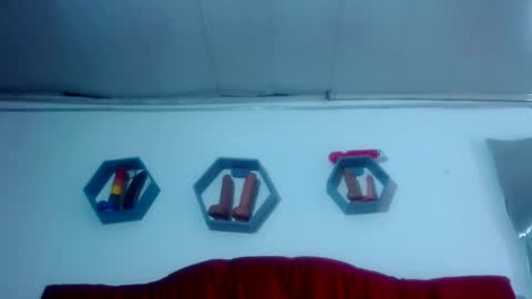 Snapshot of agatha_prime chatting on 02-07-25, 08:10 CAROLINA online show from 02-07-25, 08:10