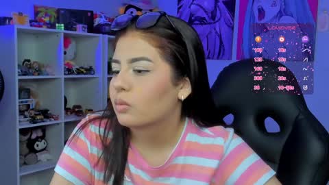 Cat online show from 12-23-24, 07:17