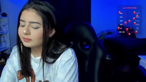 Cat online show from 10-17-25, 05:10