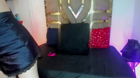 agatha ross online show from 07-24-26, 11:19