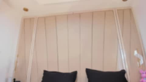 Agatha Steel online show from 04-25-26, 07:44