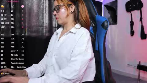 agatha_walter_ online show from 01-07-26, 08:00