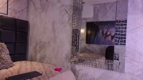 Agatha online show from 03-11-26, 08:59