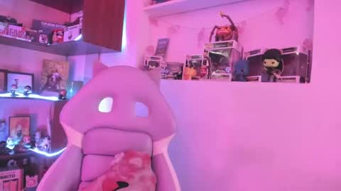 Snapshot of agathaa_ks_ chatting on 01-22-25, 07:34 Camila     2 online show from 01-22-25, 07:34