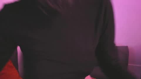 Snapshot of agathaa_ks_ chatting on 02-01-25, 02:16 Camila     2 online show from 02-01-25, 02:16